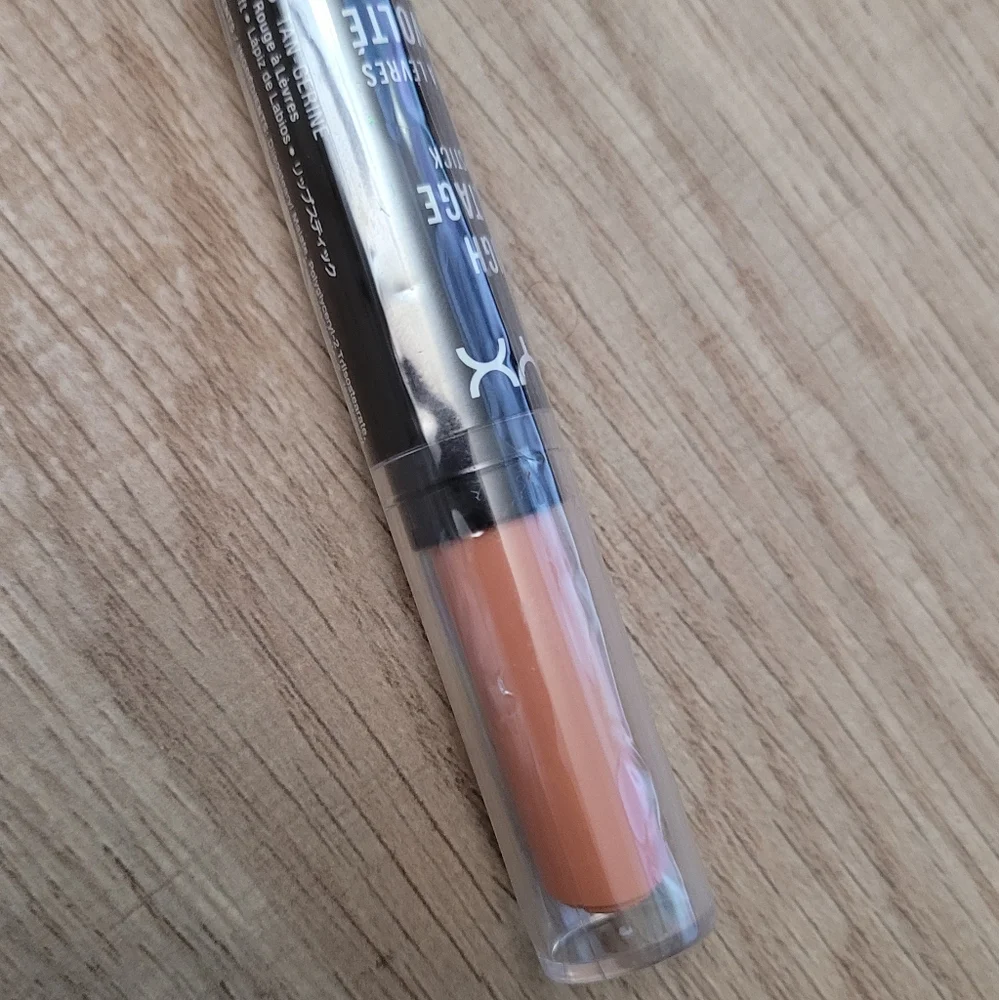NYX High Voltage Lipstick Tan-Gerine HVLS15 Bundle & Save! 5/$13 - Picture 6 of 9